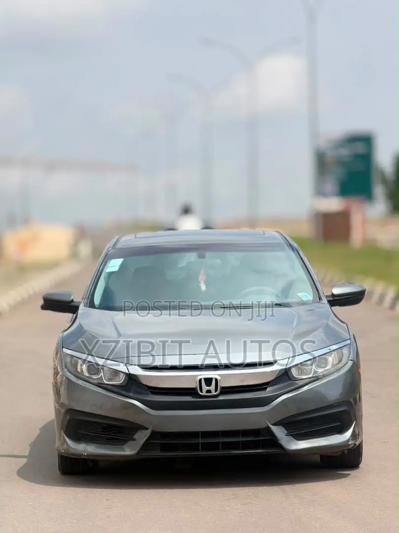 Honda Civic 2018 Gray