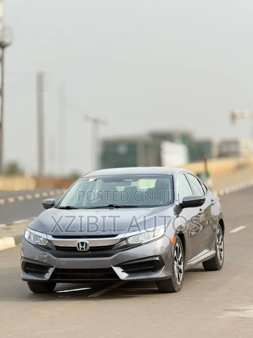 Honda Civic 2018 Gray