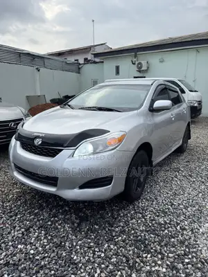 Toyota Matrix 2010 Silver