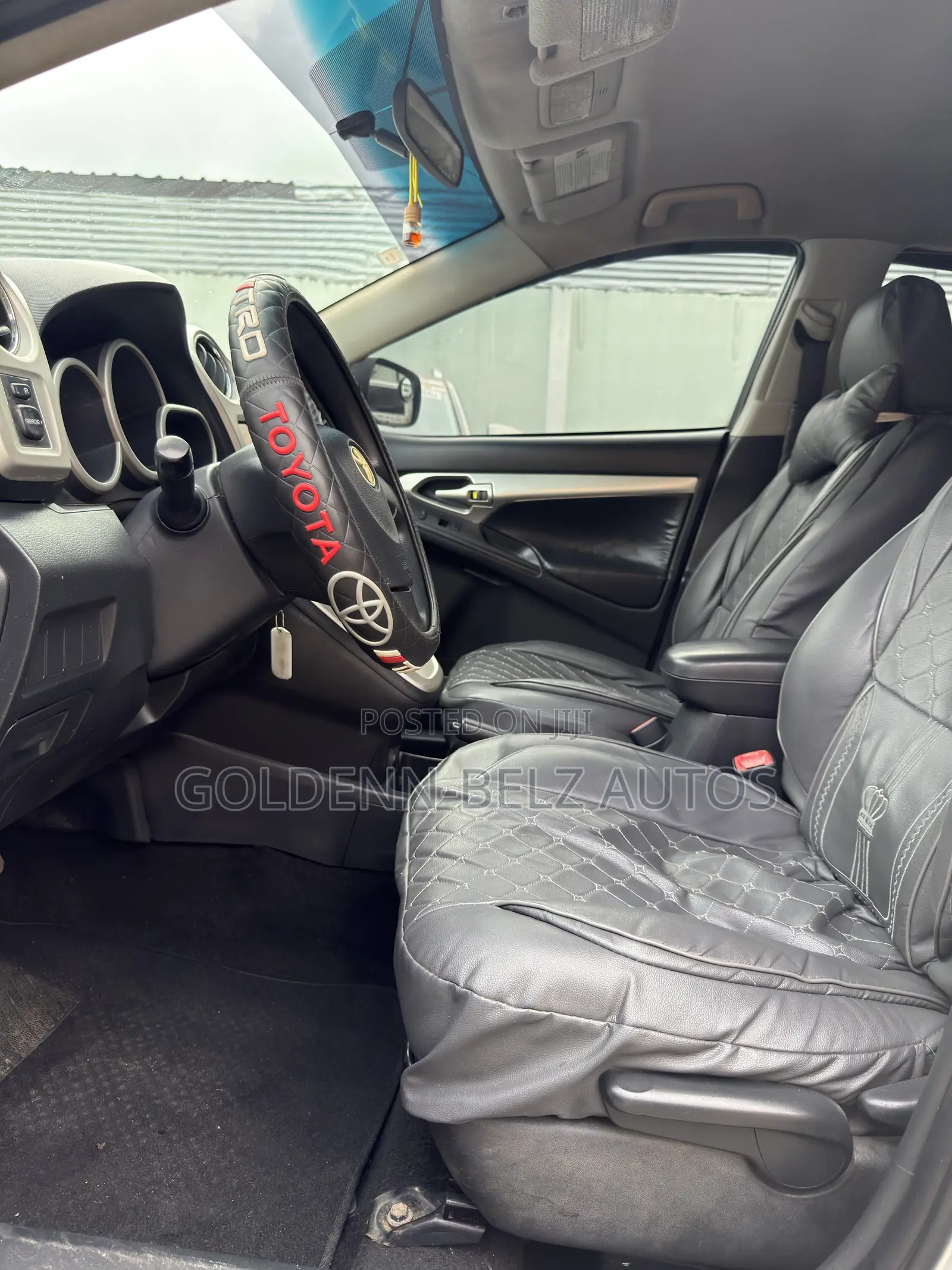 Toyota Matrix 2010 Silver