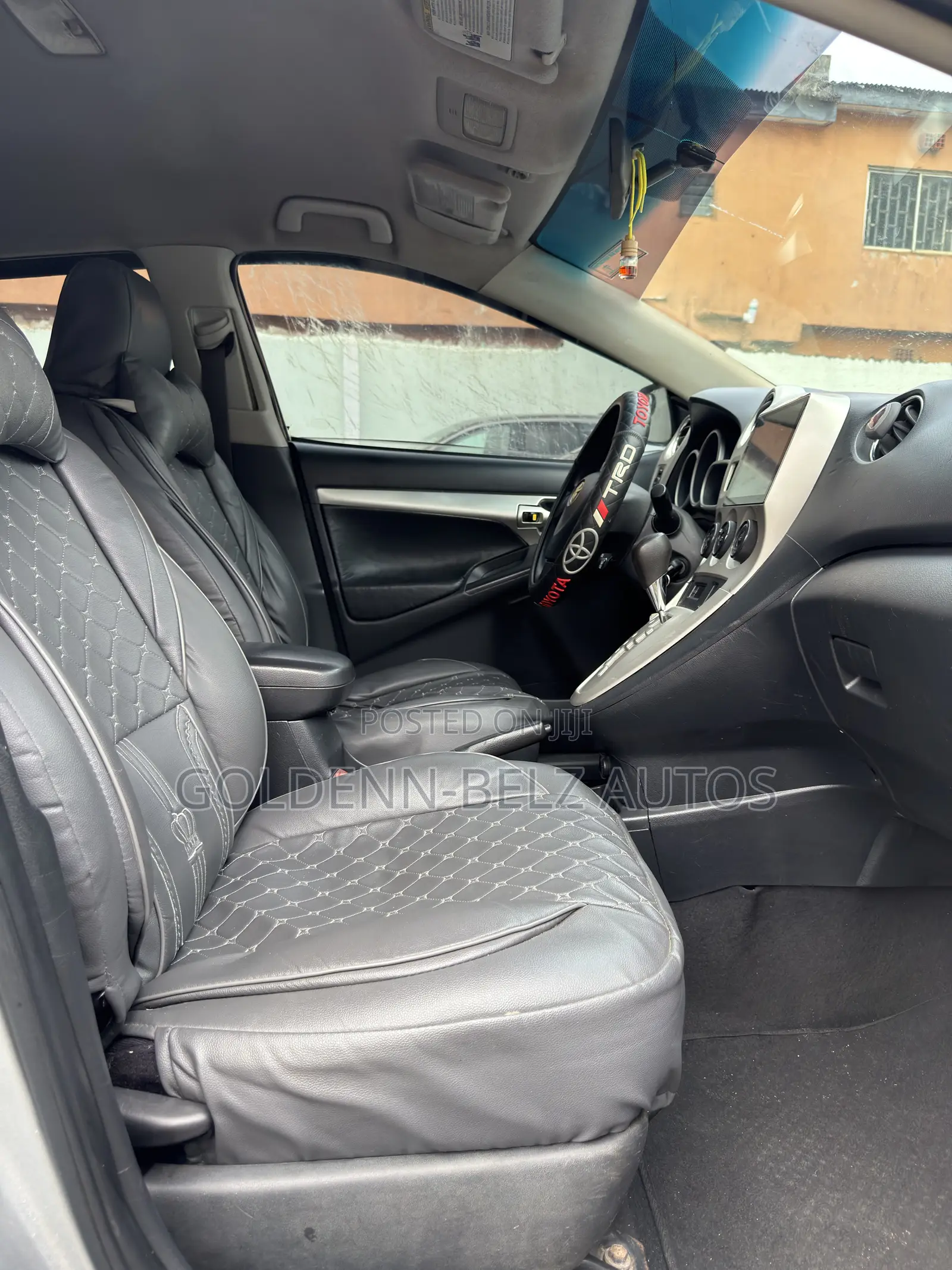 Toyota Matrix 2010 Silver