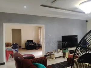 5bdrm Duplex in Lekki Peninsula for rent