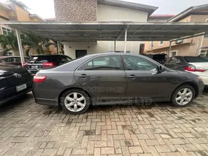 Toyota Camry 2009 Gray