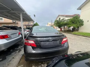 Toyota Camry 2009 Gray