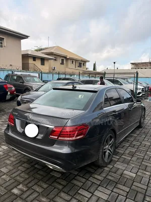 Mercedes-Benz E350 2011 Gray