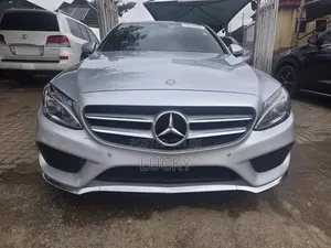 Mercedes-Benz C300 2016 Silver