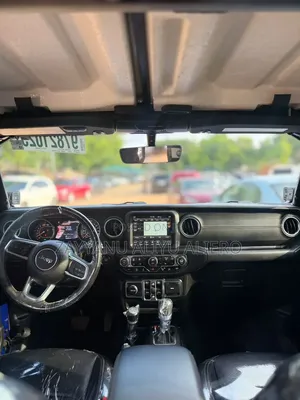 Jeep Wrangler 2025 Blue