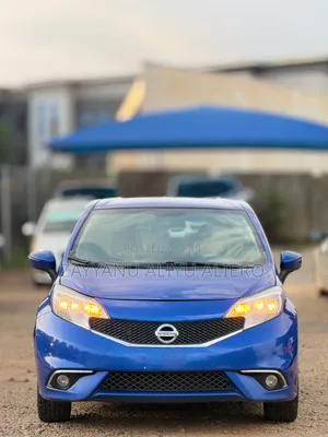 Nissan Versa 2016 Blue