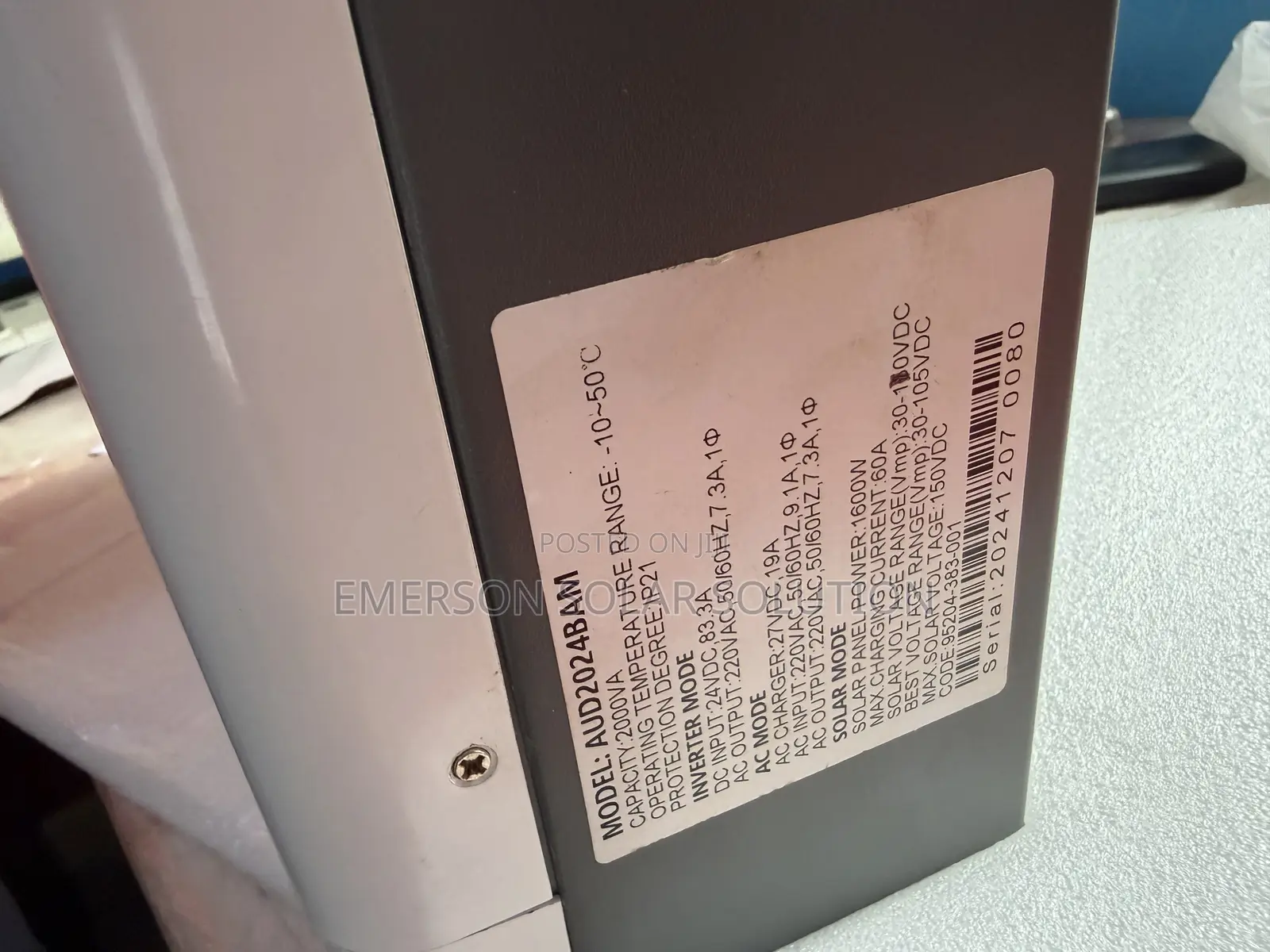 2kva 24v Hybrid Inverter and One