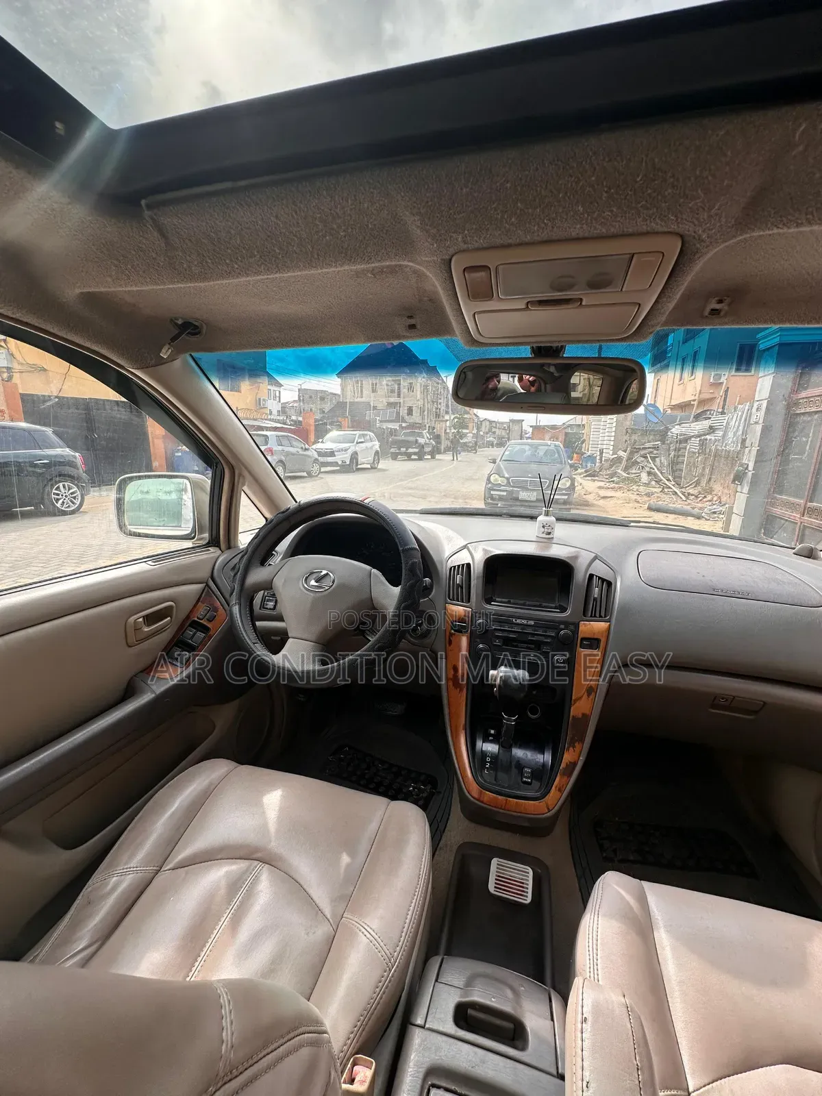 Lexus RX 300 2WD 2000 Gold
