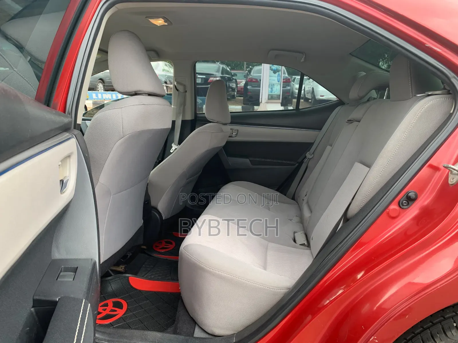 Toyota Corolla 2015 Red