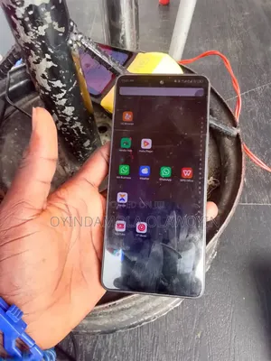 Tecno Camon 19 128 GB Black
