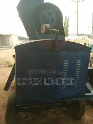 Crane Mixer
