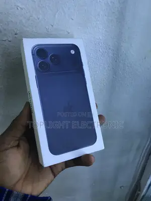 New Apple iPhone 17 Pro Max 256 GB Blue