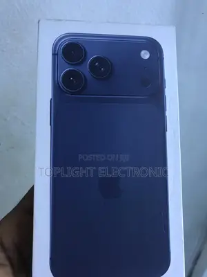 New Apple iPhone 17 Pro Max 256 GB Blue