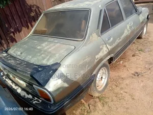 Peugeot 504 1989 Gray