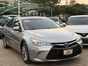 Toyota Camry XSE 4dr Sedan (2.5L 4cyl 6A) 2015 Silver