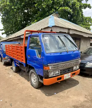 Toyota Dyna 150 Converted to Normal Hand