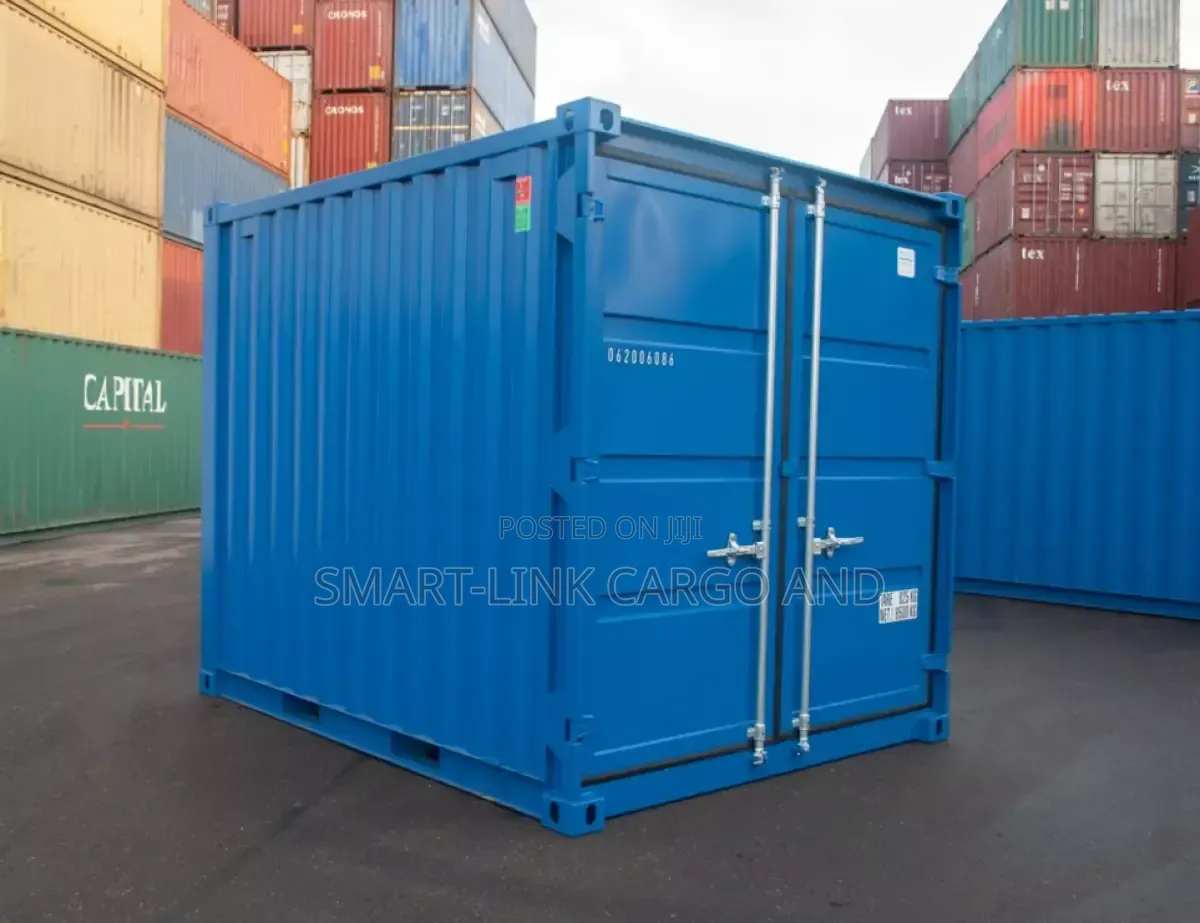 10ft Empty Containers