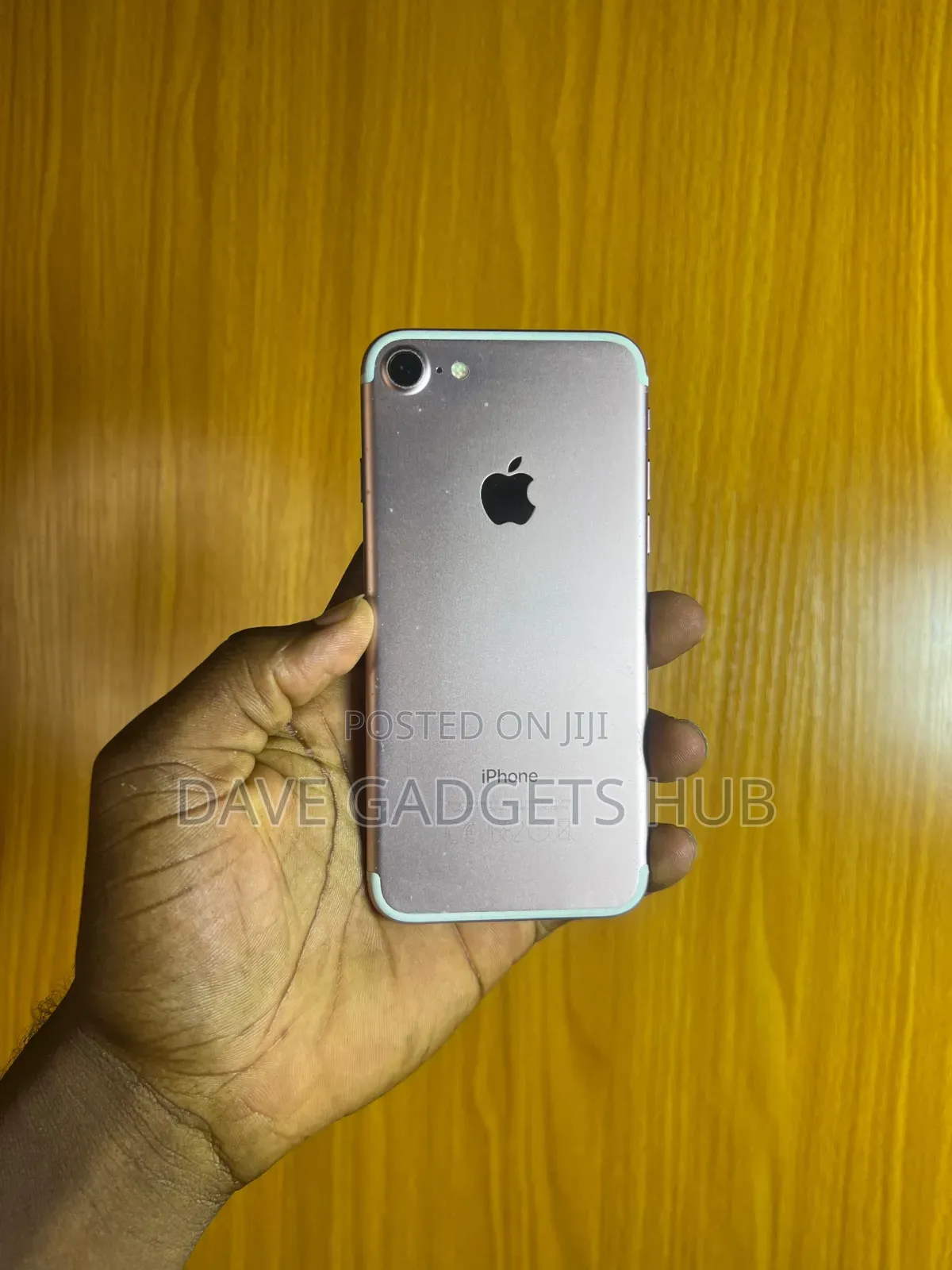 Apple iPhone 7 128 GB Pink