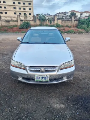 Honda Accord 2002 Silver