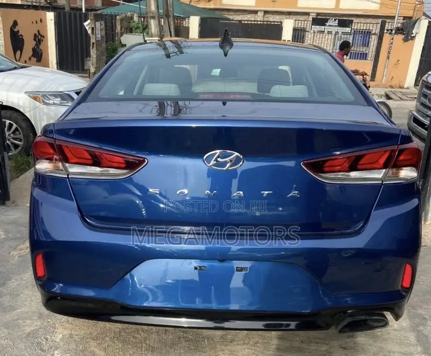 Hyundai Sonata 2018 Blue