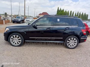 Mercedes-Benz GLK-Class 2010 Black