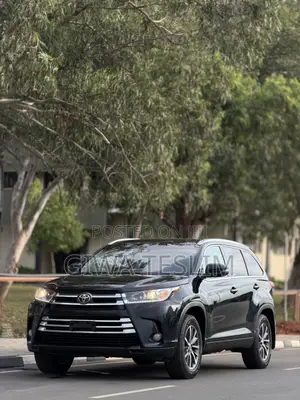Toyota Highlander XLE AWD 2020 Black