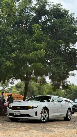 Chevrolet Camaro 2020 White
