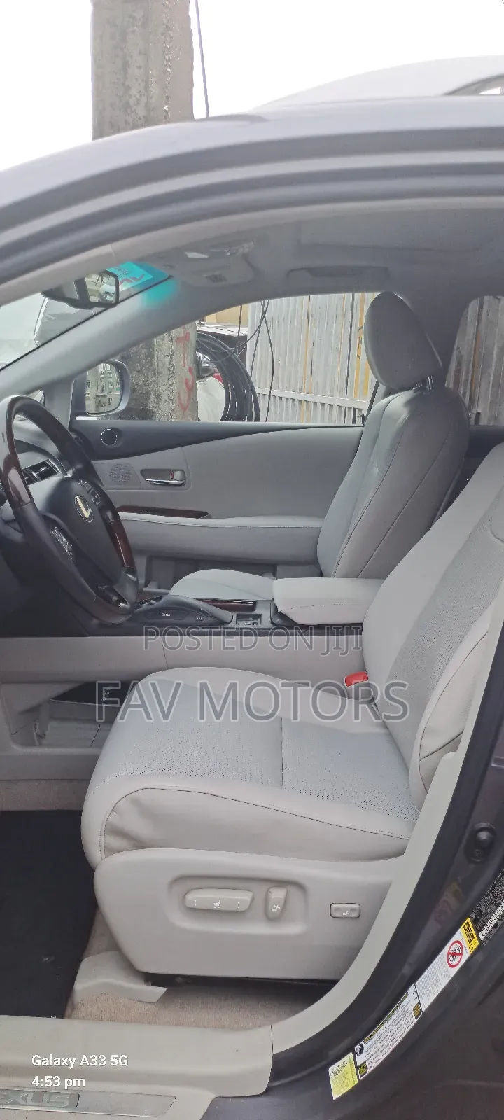 Lexus RX 350 FWD 2012 Gray