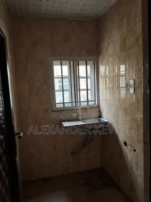 1bdrm Block of Flats in Apo Mechanic Estate, Zone B for rent