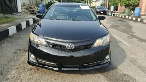 Toyota Camry SE 4dr Sedan (2.5L 4cyl 6A) 2012 Black