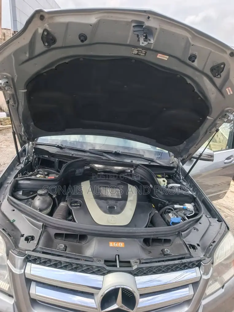 Mercedes-Benz M Class 2012 Silver