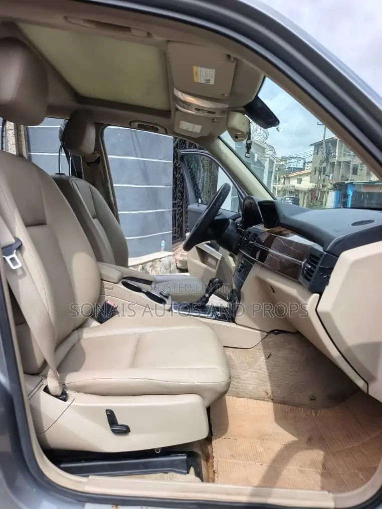 Mercedes-Benz M Class 2012 Silver