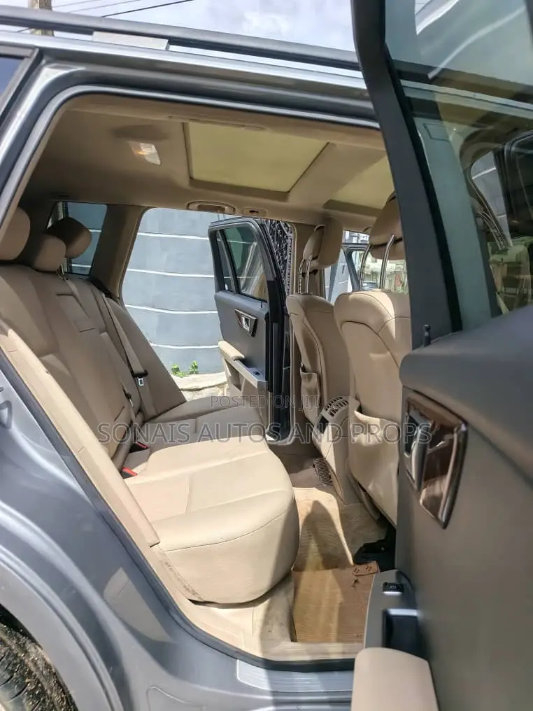 Mercedes-Benz M Class 2012 Silver