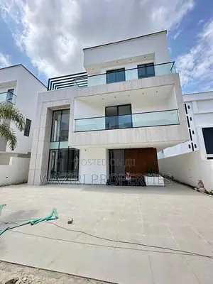 6bdrm House in Lekki Phase 1 for sale