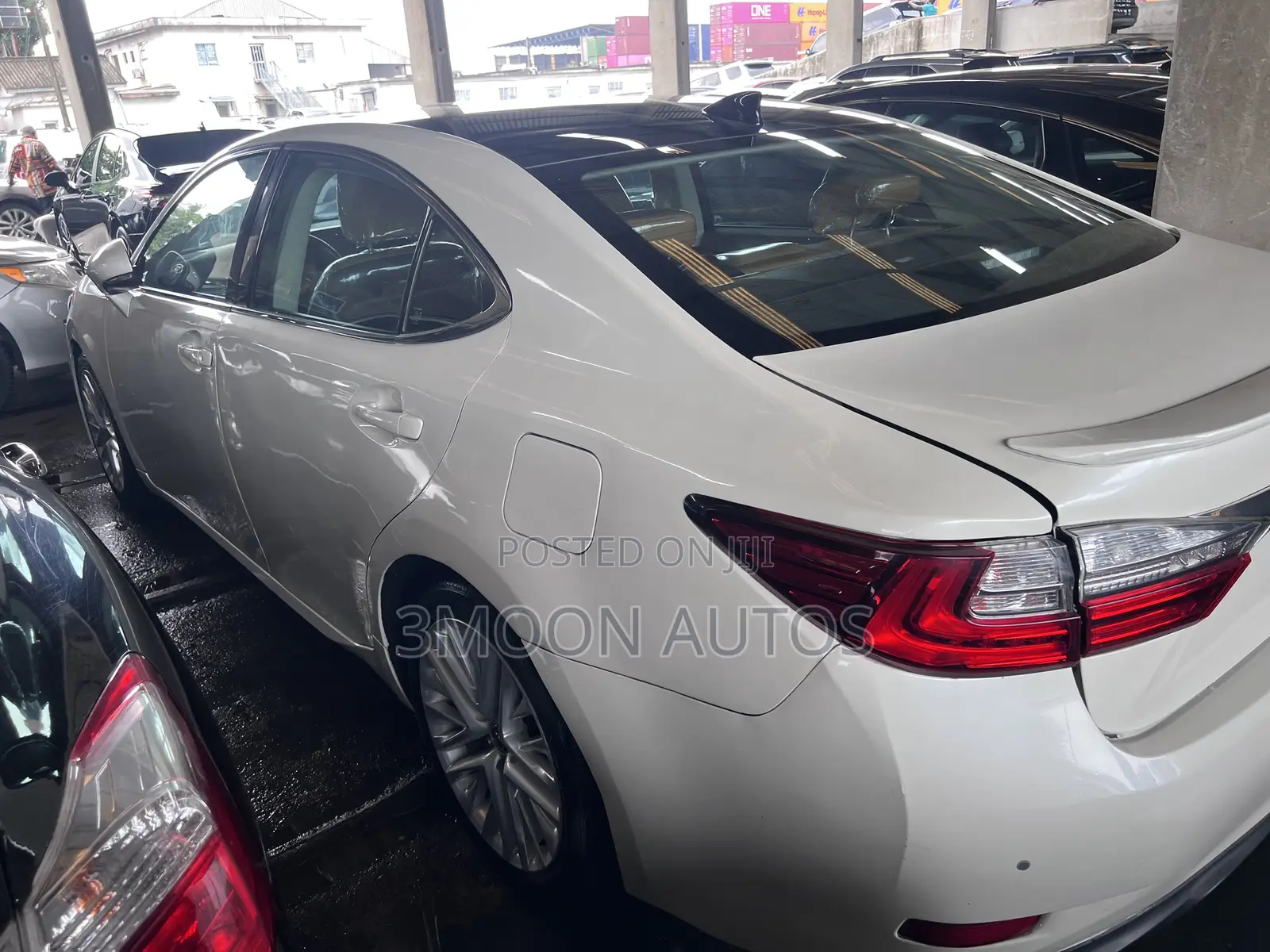 Lexus ES 2017 White