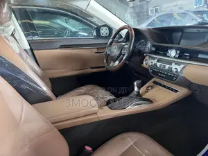 Lexus ES 2017 White