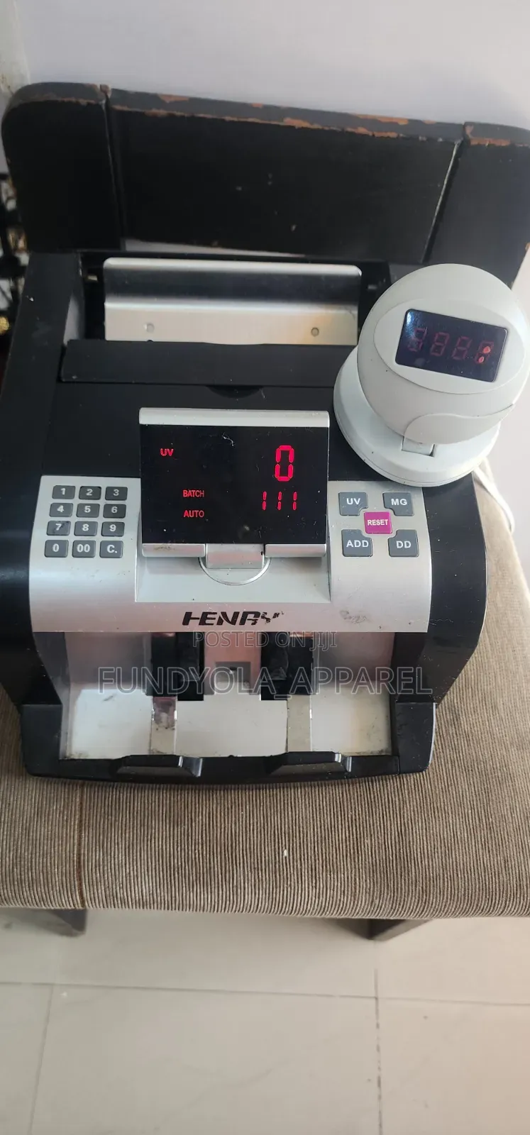 Henry Fully Automated Money Counting Machine