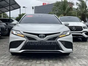 Toyota Camry XSE 2023 White