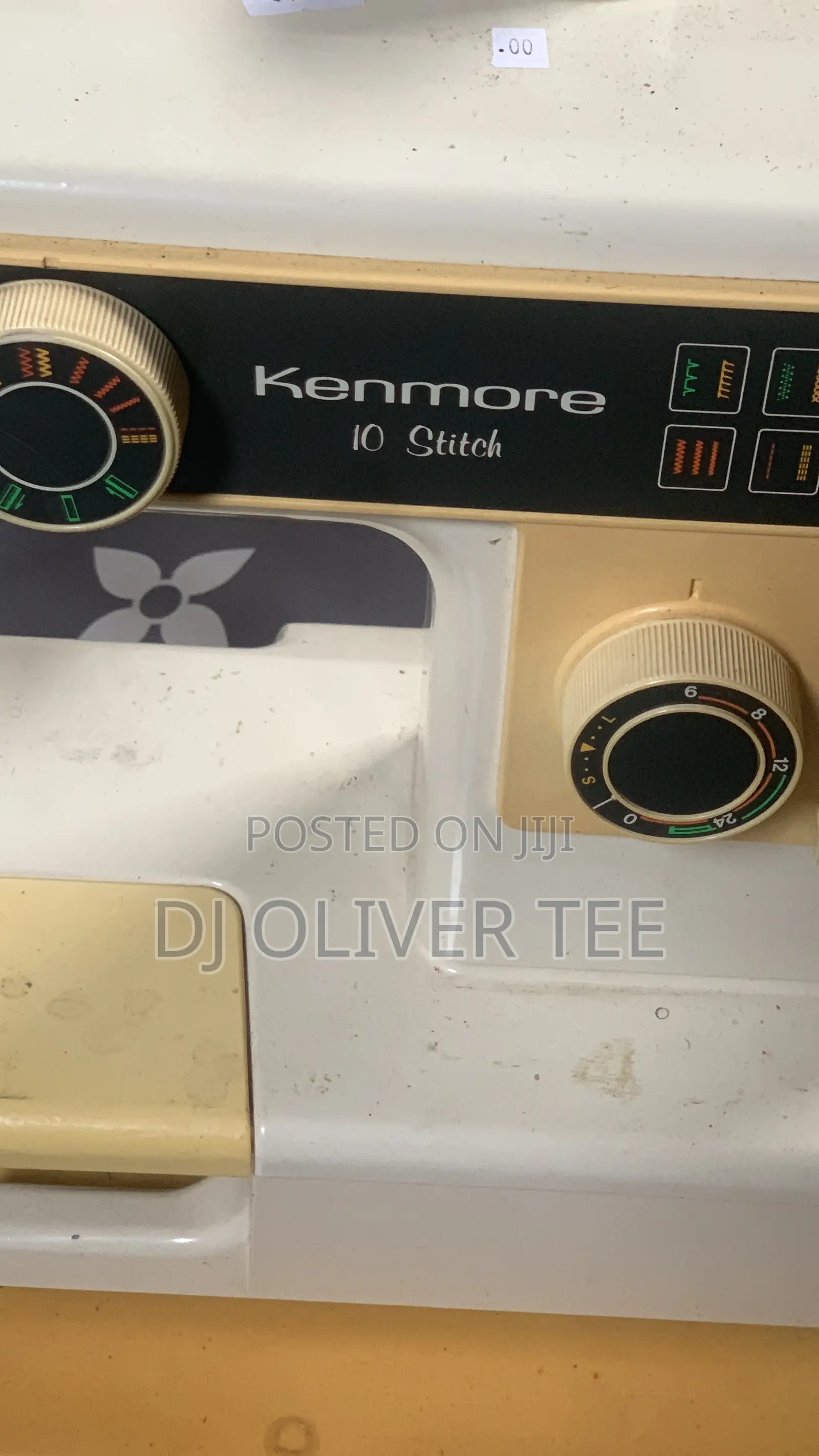 Kenmore 10 Stichs Sewing Machine