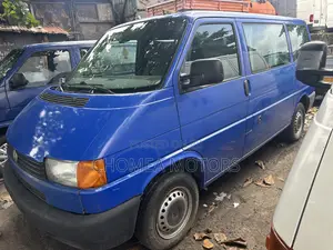 Volkswagen Transporter 2004 Blue