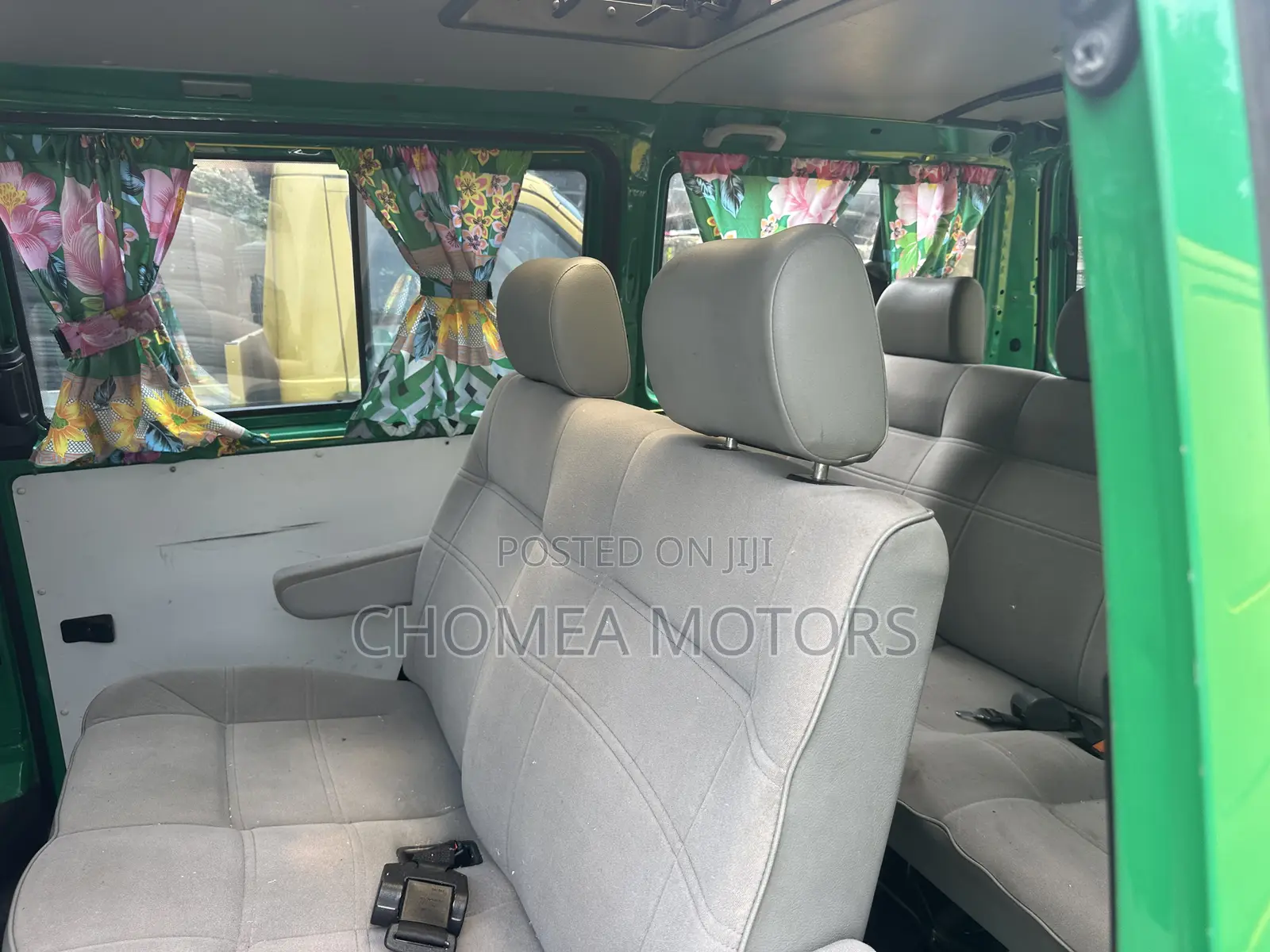 Volkswagen Transporter 2005 Green