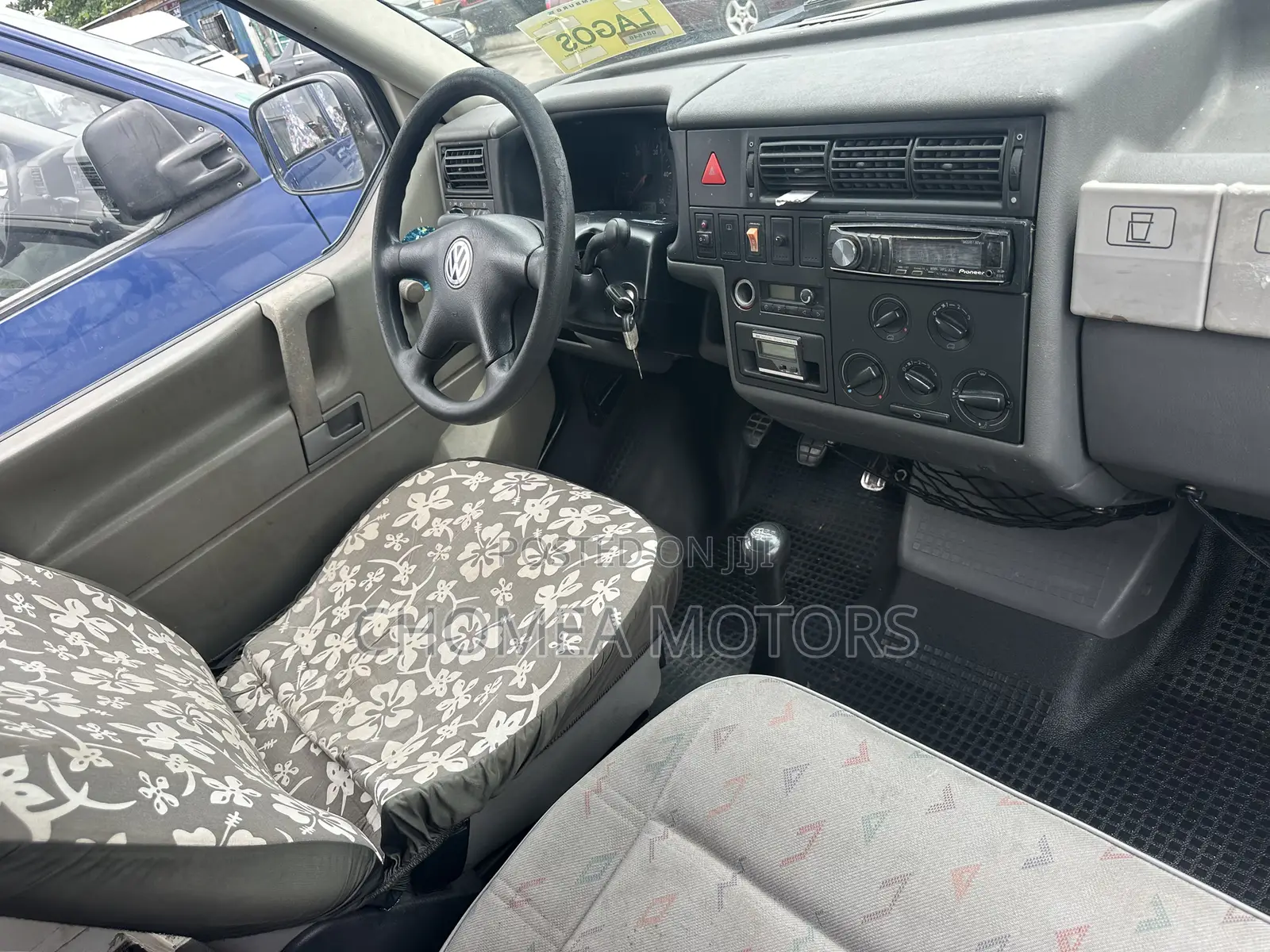 Volkswagen Transporter 2006 White