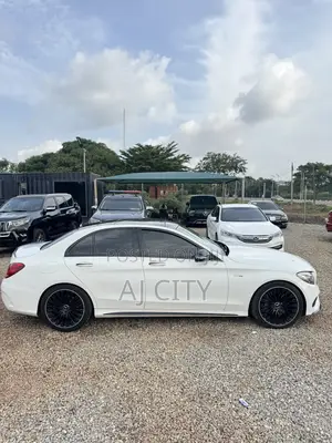 Mercedes-Benz C43 4Matic Sedan AWD (3.0L V6 9AM) 2017 White