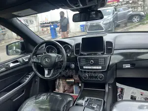Mercedes-Benz GLE-Class GLE 350 2016 Black