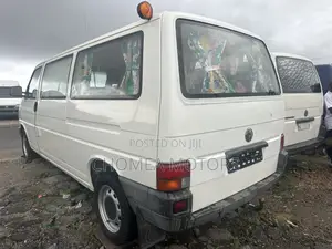 Volkswagen Transporter 2008 White