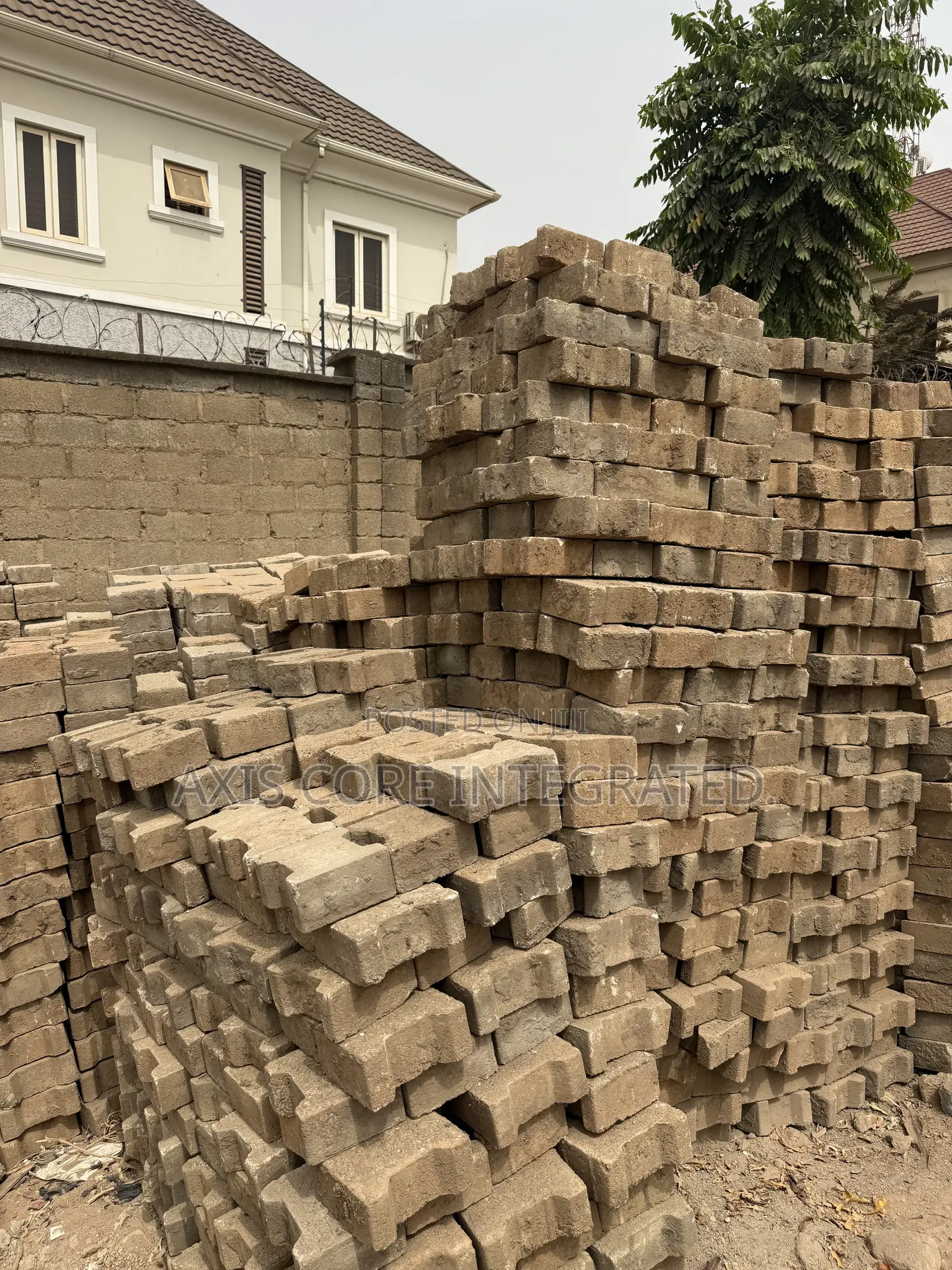 Interlocks Kerbs