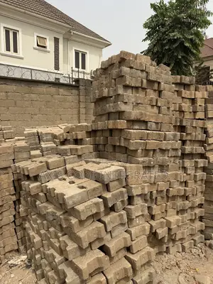 Interlocks Kerbs