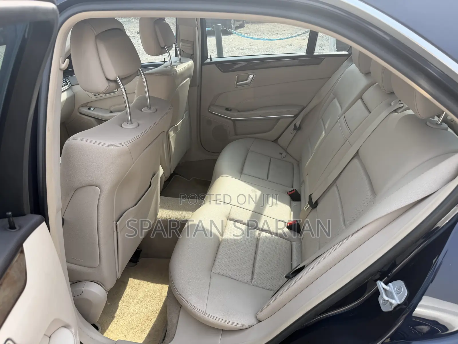 Mercedes-Benz E350 2014 Blue